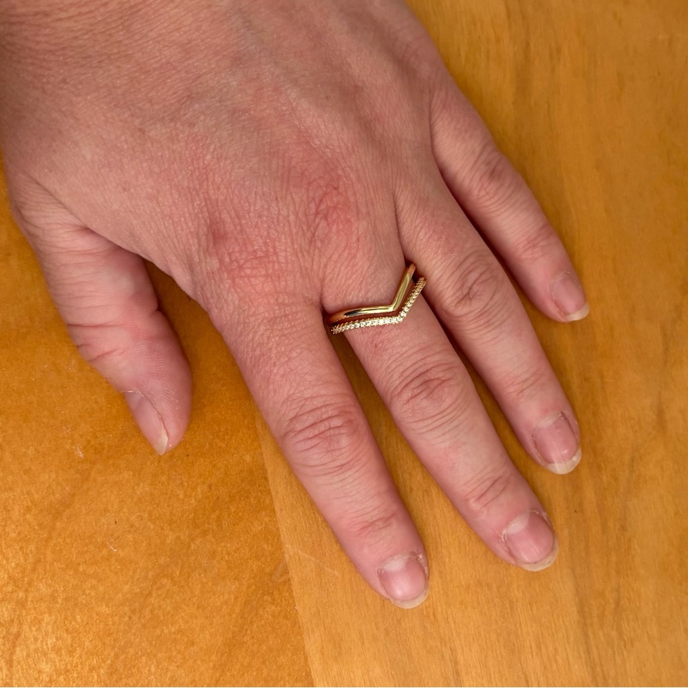 New Dainty Gold V-Stack Rings - Picture 3 of 3